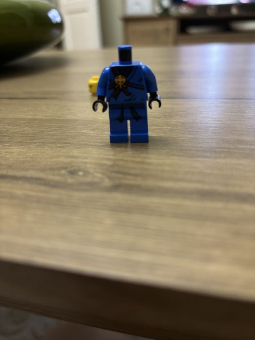 Фигурка Джея 2011 года