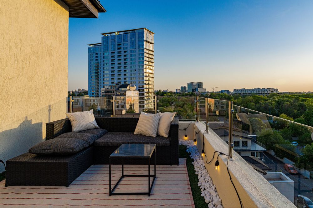 Penthouse Floreasca cu Jacuzzi Sauna Gratar privat