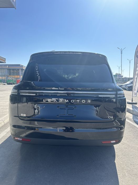 LEAPMOTOR C16 Gibrid 2 dõp 2025 , 30700$