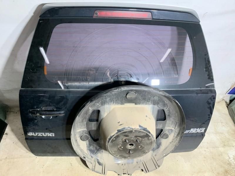 Haion cu luneta Suzuki Grand Vitara 2 (2005->)