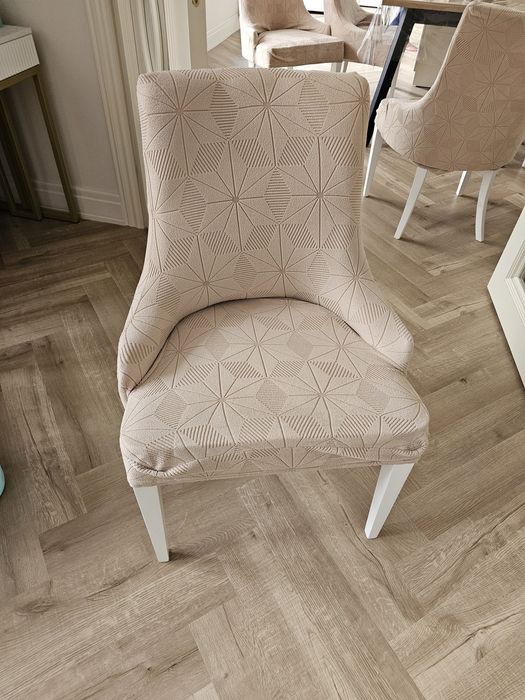 Продам 12 стульев