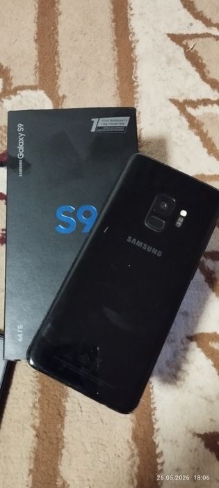 Samsung s9 black 4/64Gb