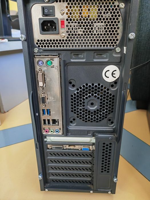 Asus M32 Series Core i5-4460u,3.20GHz,16GB,256GB SSD, Win 11 Home