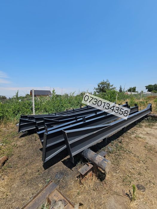 Vând structura metalica