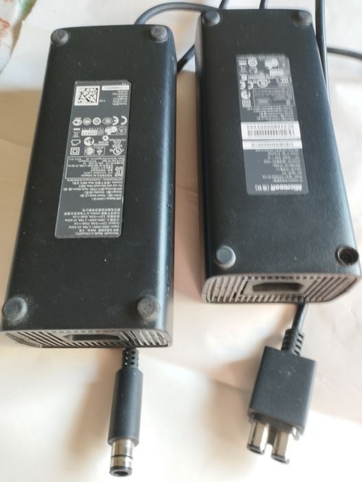 Alimentatoare Xbox, 12V - 9,6 A/10,83A/,5V 1A Original Microsoft