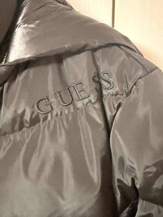 Зимно дълго яке Guess