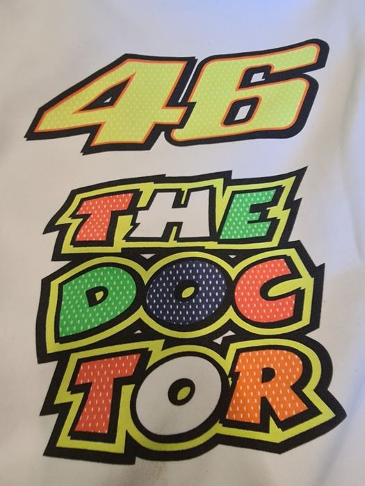 -мъжки дрехи-екипировка за мотор. Valentino Rossi