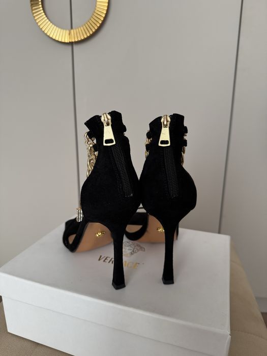 Продам боссоножки Versace