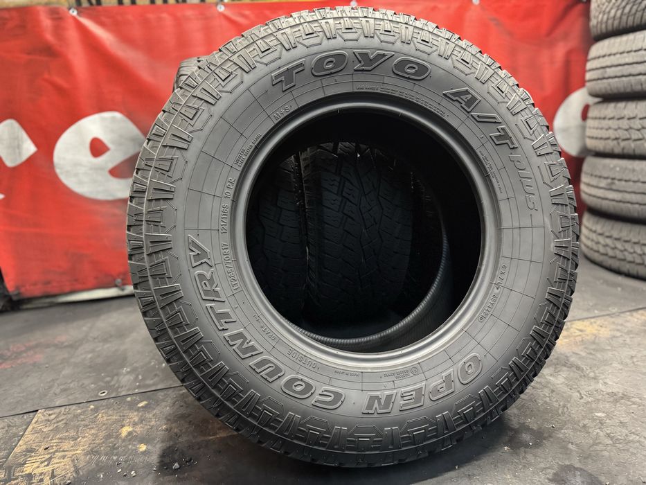 285 70 17, Всесезонни гуми, All Terrain, Toyo A/T PlusOpenCountry, 4 броя