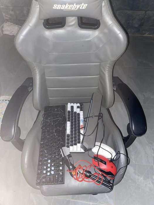 Все для геймера акссесуары