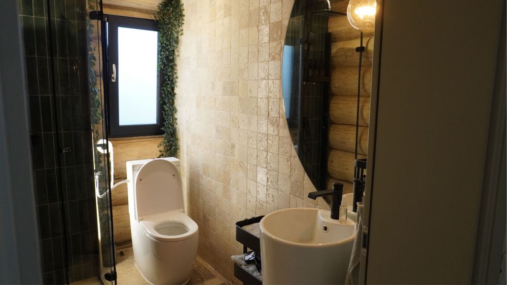 Cabana de busteni unica pe clisura Dunarii