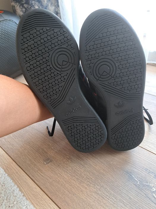 Маратонки adidas