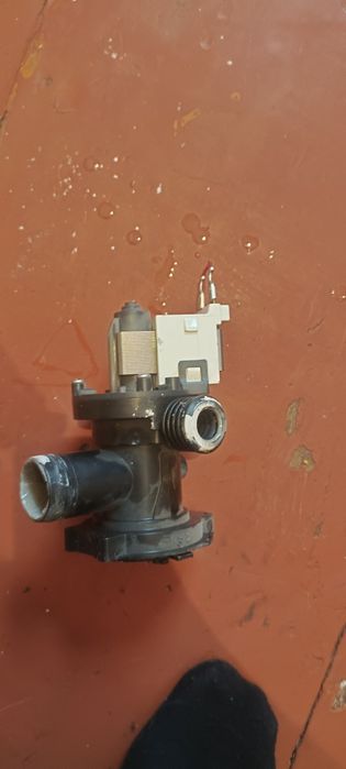 Сливной насос помпа