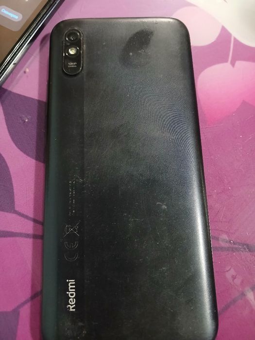 Продам телефоны на запчасти,