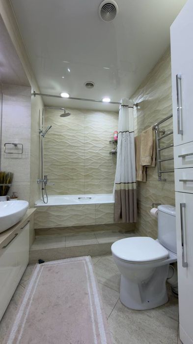 Продажа 2/3/4 . С.Азимова- Амира Темура.