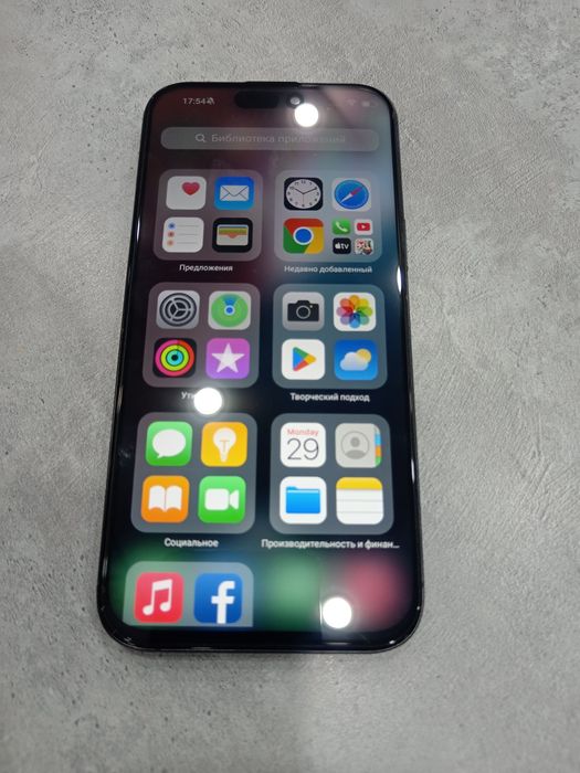 Продам айфон 16про макс в китайской версии