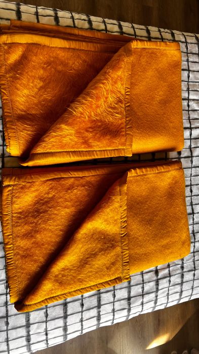 Постелки за легло