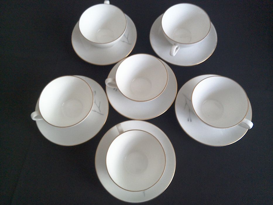 Servici/set cești cafea, porțelan fin Kahla: 6 cești + 6 f. - 100 ml.