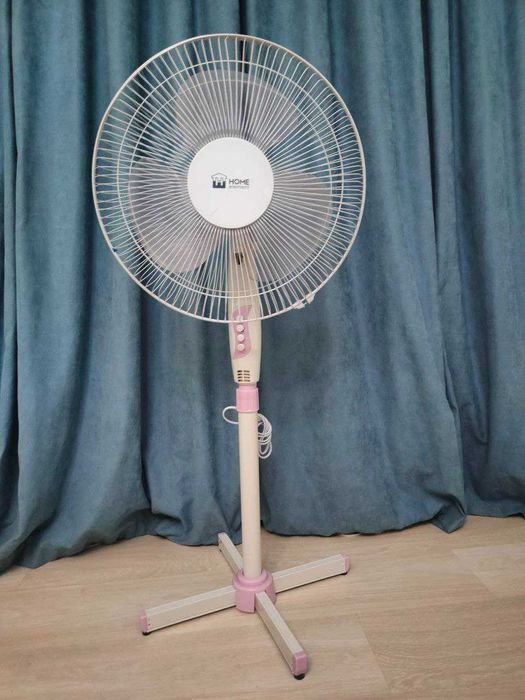 Продам напольный вентилятор б/у