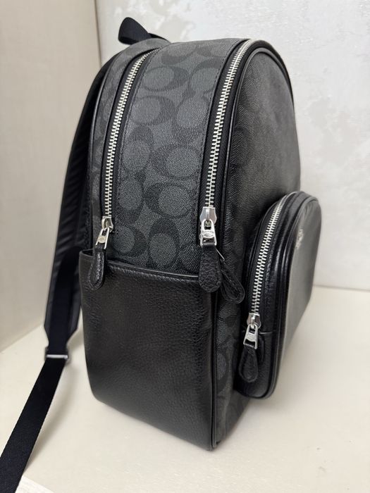 Продам рюкзак Coach