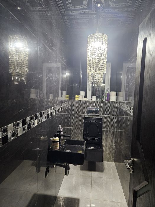 Дава се под наем Четиристаен апартамент в Шумен, Център - 100 кв.м за 433.5 € - Снимка #8