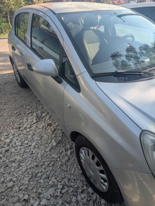 Opel Corsa D 2009 1.2 Benzina + GPL  105.000 KM