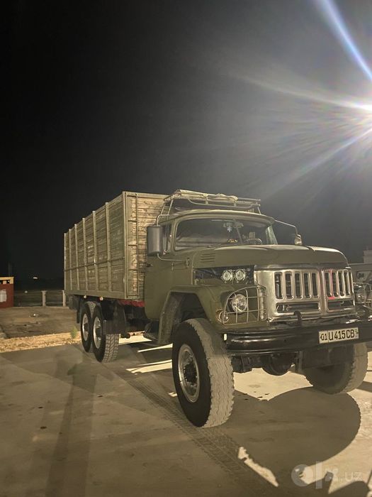 Zil 131 sotiladi