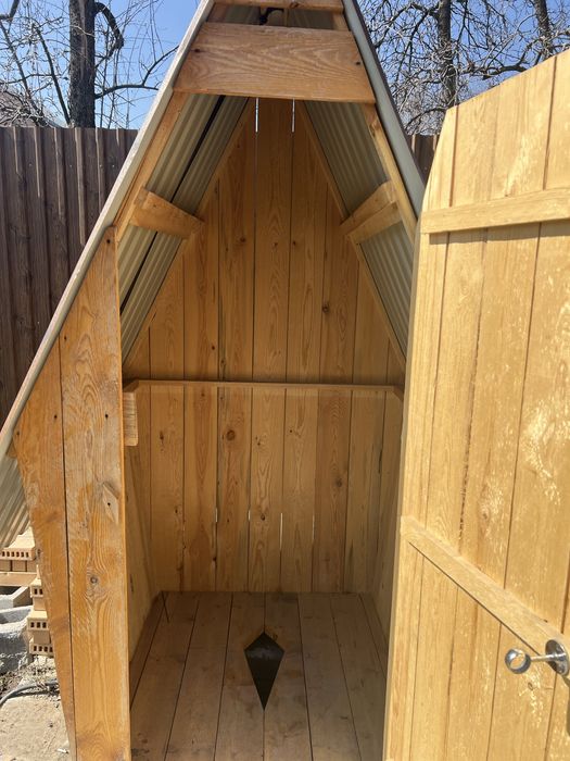 В продаже новый туалет