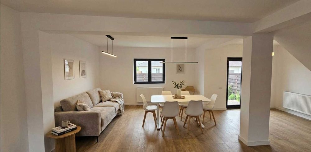 Apartament în vilă cu 5 cam si grădină proprie, loc de parcare inclus
