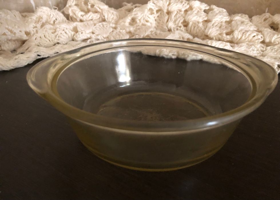 Продам стеклянное блюдо D17 СССР без крышки