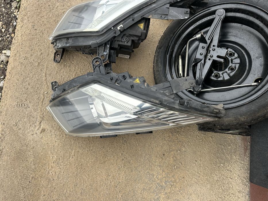 Фар/Фарове за Citroen C6 BiXenon