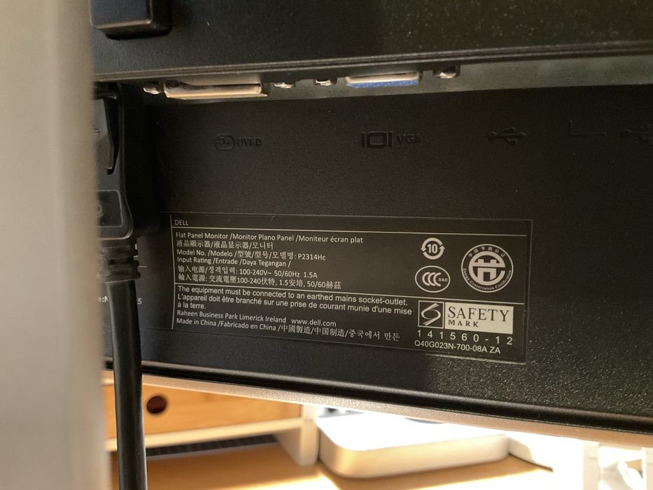 Monitor Dell P2314Hc ,rezolutie 1920x1080 ,impecabil