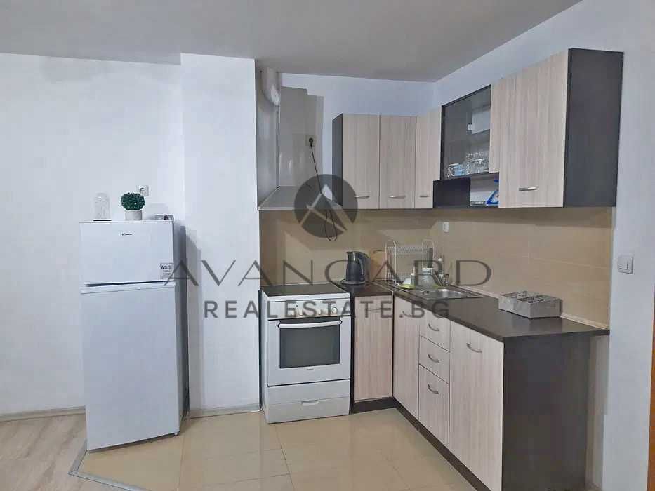 оф.22093 2-стаен Център/Бунарджика