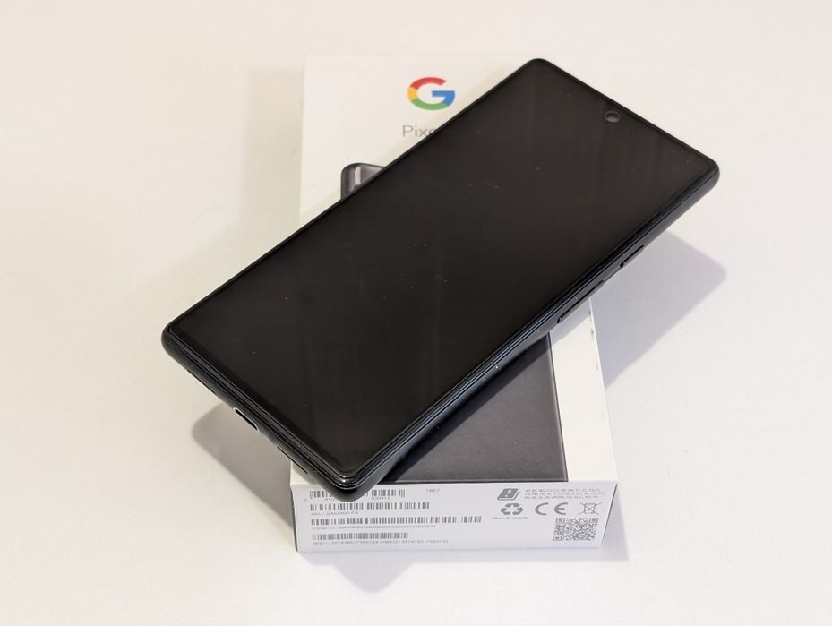 Google Pixel 6 128GB (Stormy Black) - пълен комплект с кутия + аксесоари в ТОП състояние!
