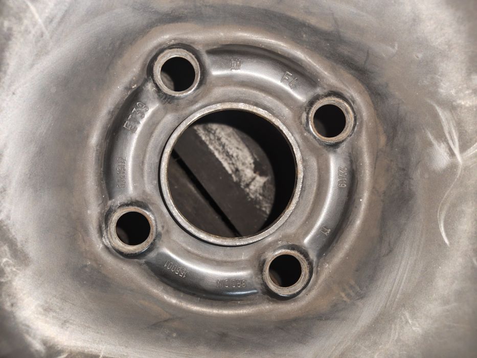 Jante cu anvelope iarna 185/60/R15 4x100 6jx15 et39 opel adam, corsa