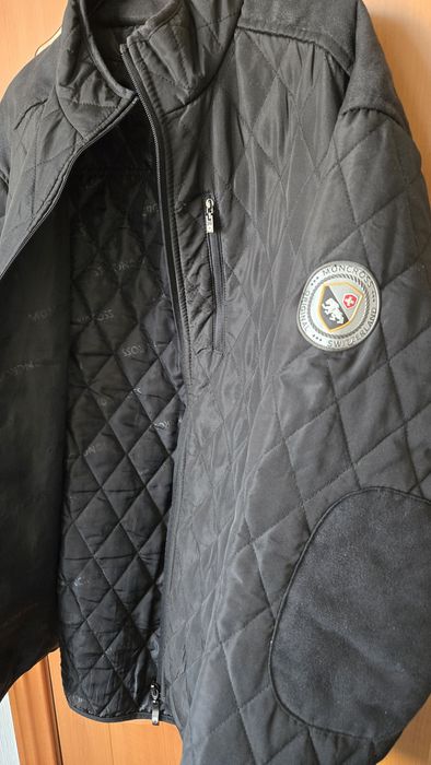 Продам новую ветровку