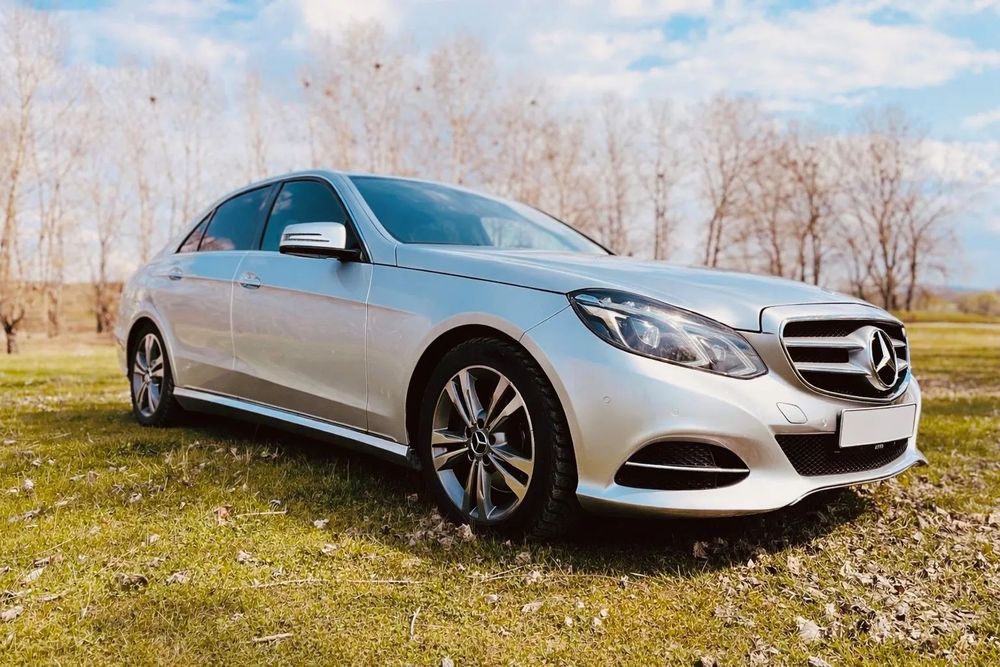 Mercedes-Benz E Mercedes-Benz E 250 CDI Avantagarde, 7G-Tronic Motor 2143, 205 CP
