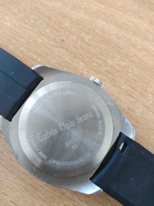 ceas CALVIN KLEIN fabricat in  ELVETIA