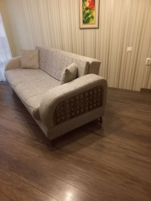 Диван Аванос , разтегателен
