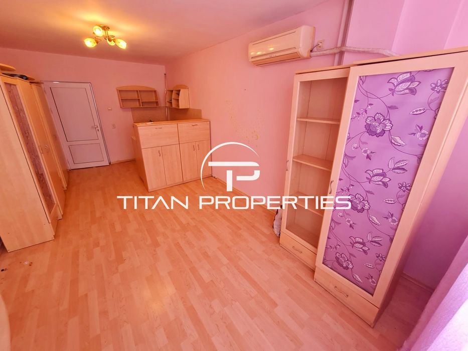 Дава се под наем Двустаен апартамент в Бургас, Лазур - 92 кв.м за 382.5 € - Снимка #6