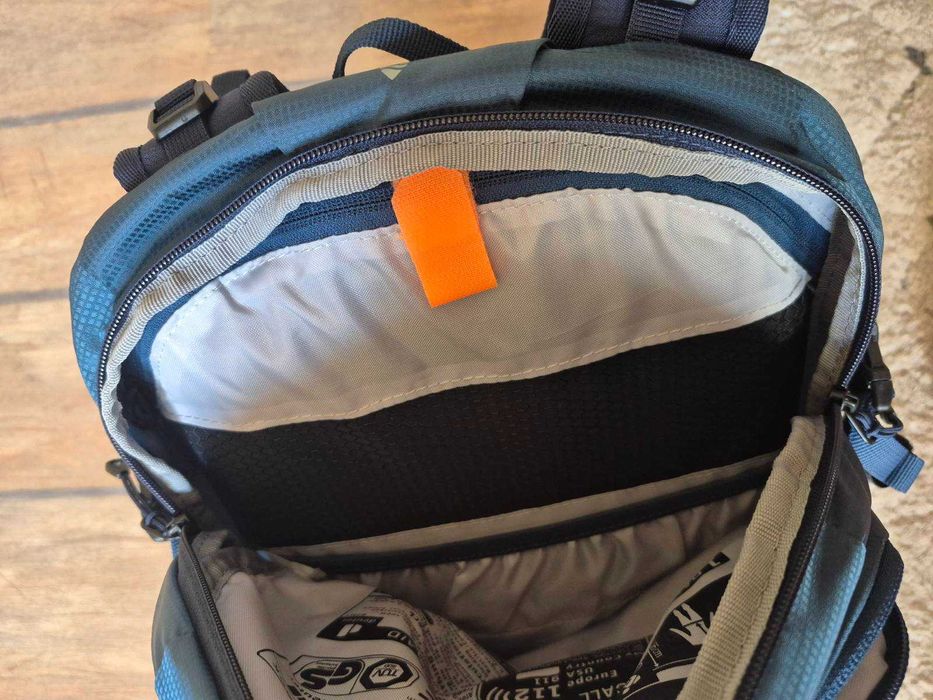 ПРОДАВАМ нови раници DEUTER
