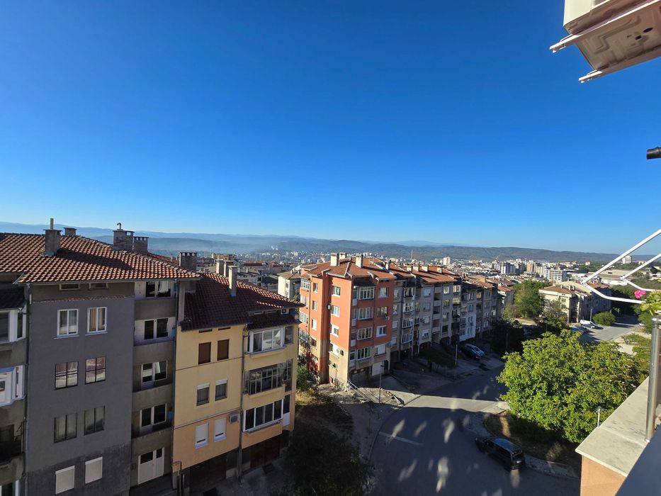 Продава се Тристаен апартамент в Велико Търново, Акация - 101 кв.м за 1882 €/кв.м - Снимка #19