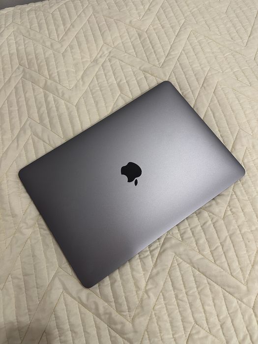 MacBook Air M1 2020