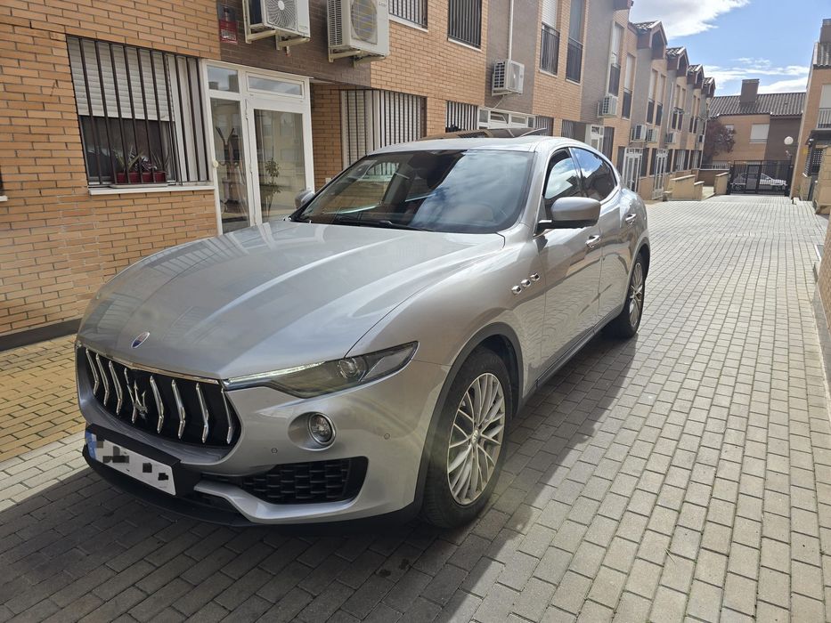 Maserati Levante 3.0 V6 diesel Q4 - 275 cp