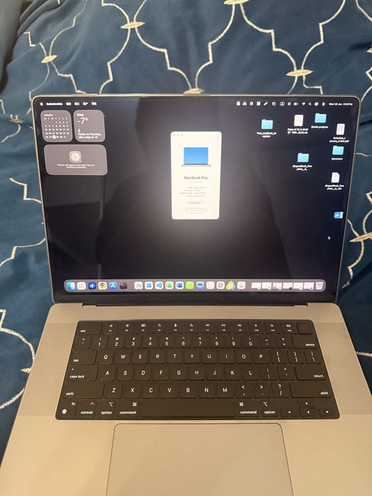 Macbook pro 16 2023