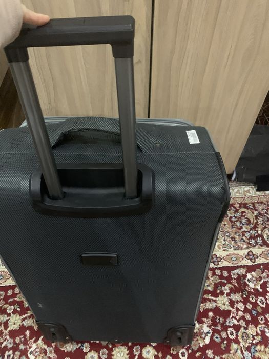 Чемодан большой