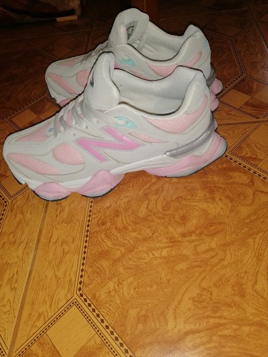 Дамски маратонки