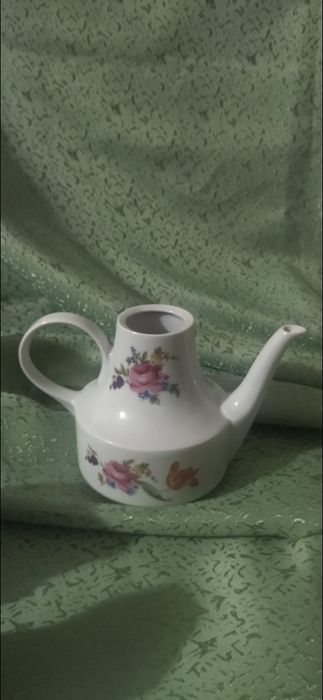 Продаются чайники .