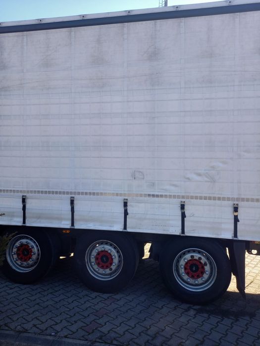 Se vinde cap tractor Mercedes MP4 si semiremorca vario Schmitz