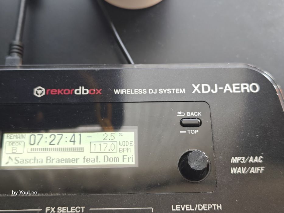 Consolă Pioneer XDJ AERO